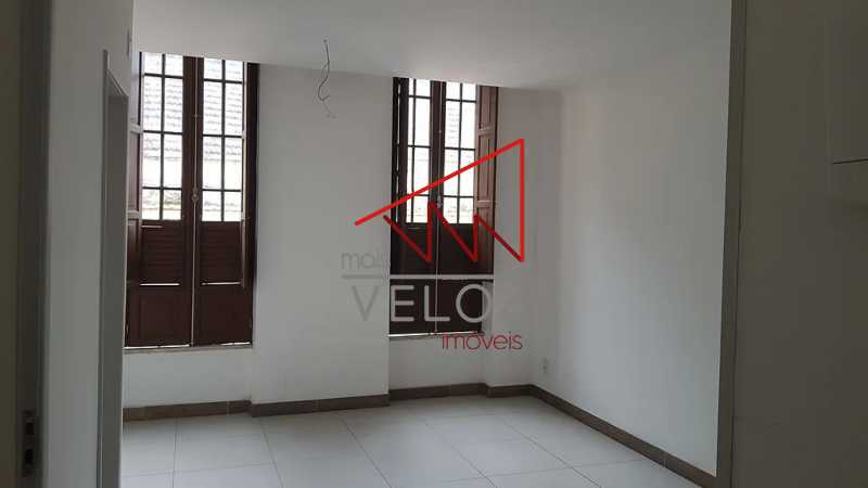 Apartamento à venda com 2 quartos, 39m² - Foto 1