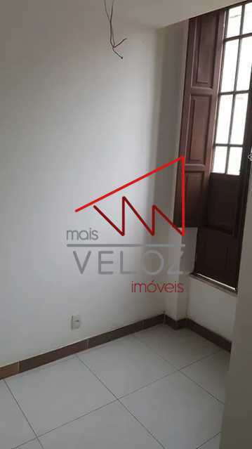 Apartamento à venda com 2 quartos, 39m² - Foto 4