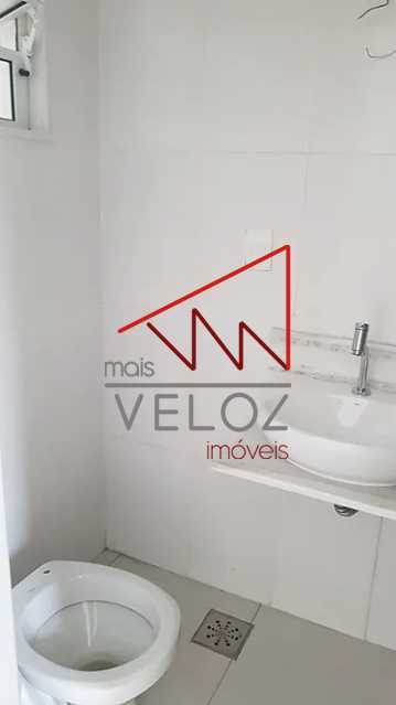 Apartamento à venda com 2 quartos, 39m² - Foto 17