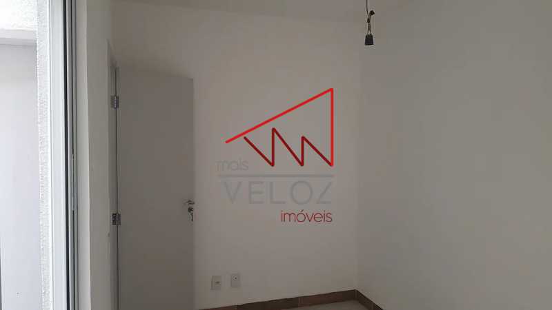 Apartamento à venda com 2 quartos, 39m² - Foto 22