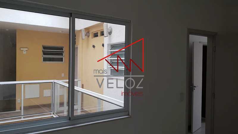 Apartamento à venda com 2 quartos, 39m² - Foto 10