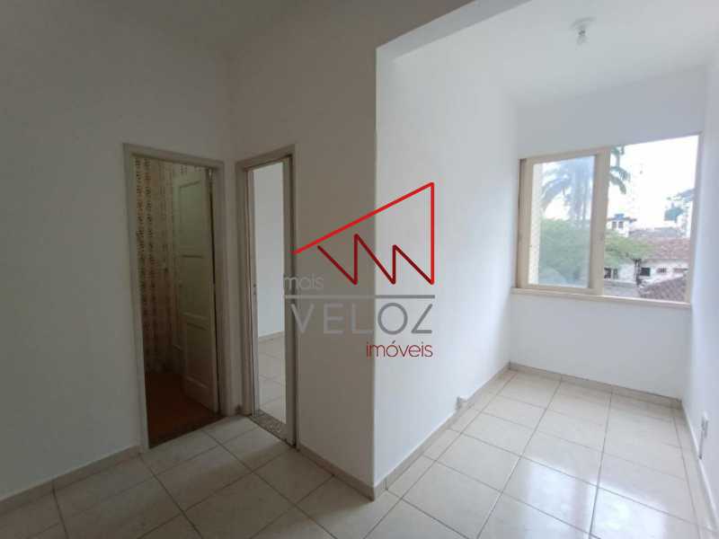 Apartamento à venda com 1 quarto, 45m² - Foto 14