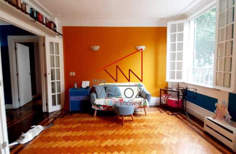 Apartamento à venda com 3 quartos, 200m² - Foto 7