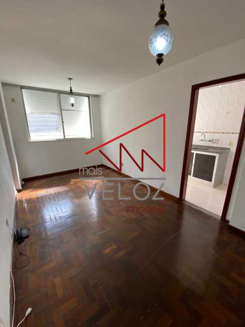 Apartamento à venda com 1 quarto, 43m² - Foto 5