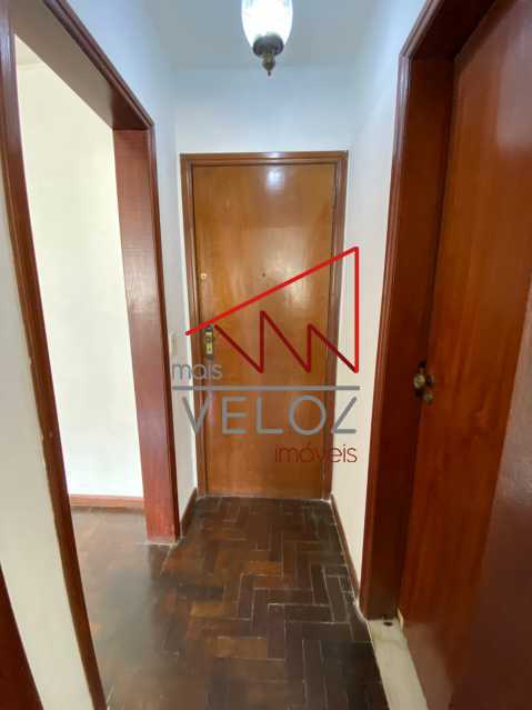 Apartamento à venda com 1 quarto, 43m² - Foto 9