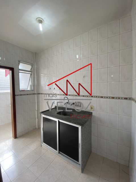 Apartamento à venda com 1 quarto, 43m² - Foto 13