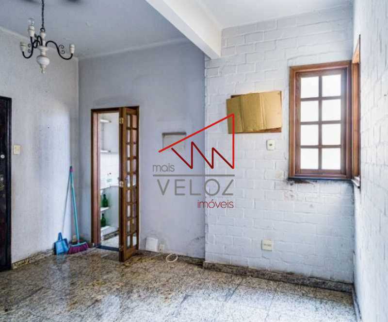 Apartamento à venda com 2 quartos, 70m² - Foto 5