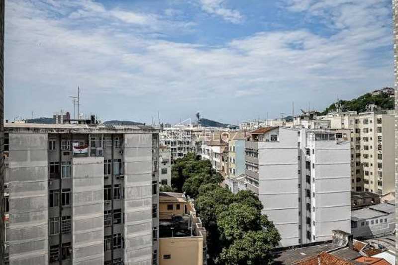 Apartamento à venda com 1 quarto, 46m² - Foto 11