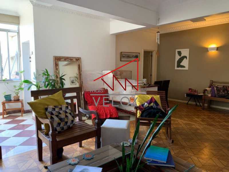 Apartamento à venda com 3 quartos, 145m² - Foto 4