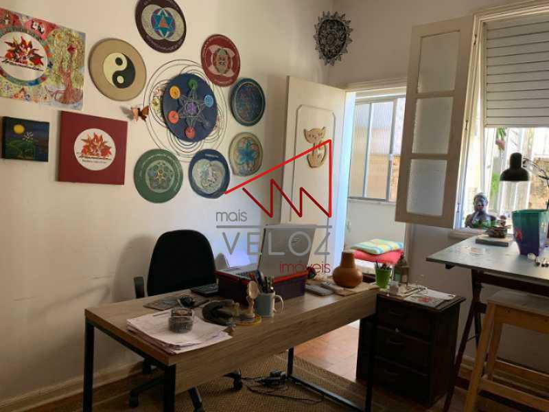 Apartamento à venda com 3 quartos, 145m² - Foto 18