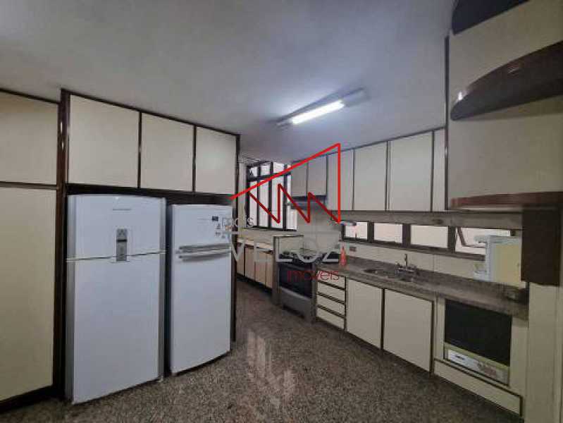 Apartamento à venda com 4 quartos, 250m² - Foto 11