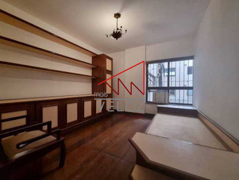 Apartamento à venda com 4 quartos, 250m² - Foto 22