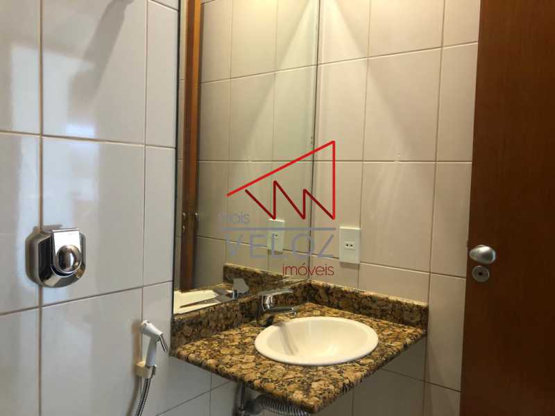 Apartamento à venda com 2 quartos, 80m² - Foto 14