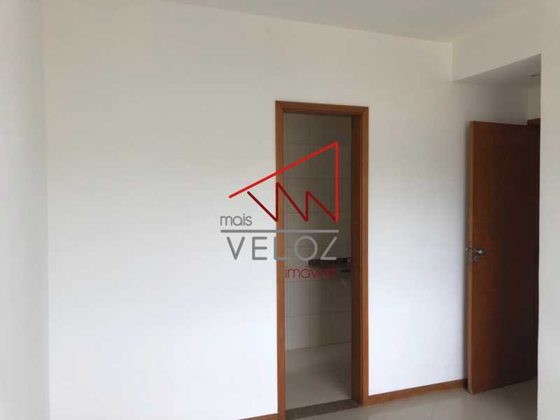 Apartamento à venda com 2 quartos, 80m² - Foto 11