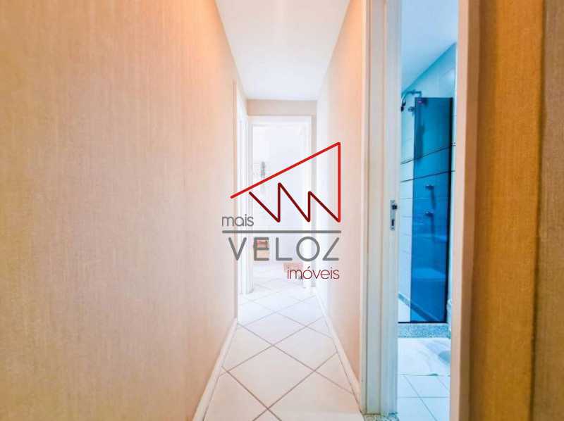 Apartamento à venda com 2 quartos, 80m² - Foto 6