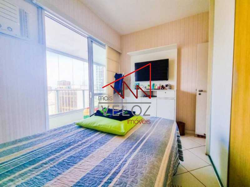 Apartamento à venda com 2 quartos, 80m² - Foto 7