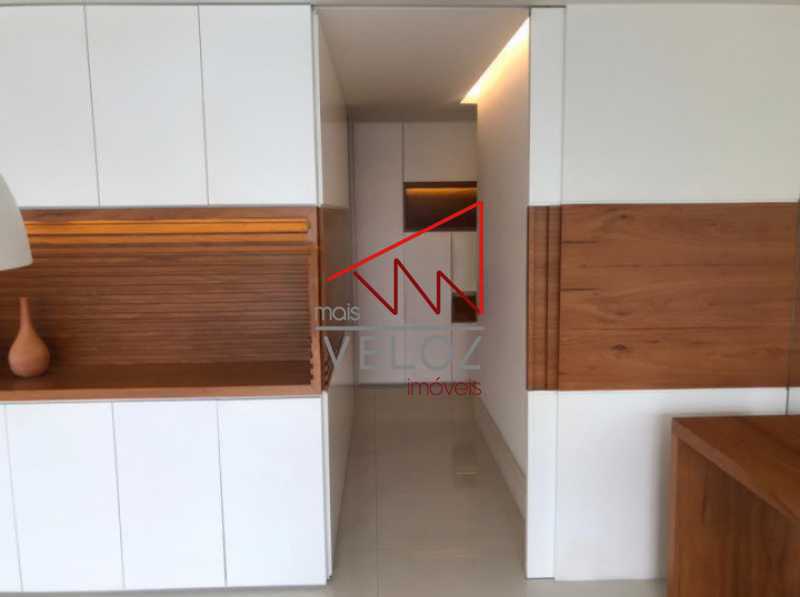 Apartamento à venda com 3 quartos, 100m² - Foto 9