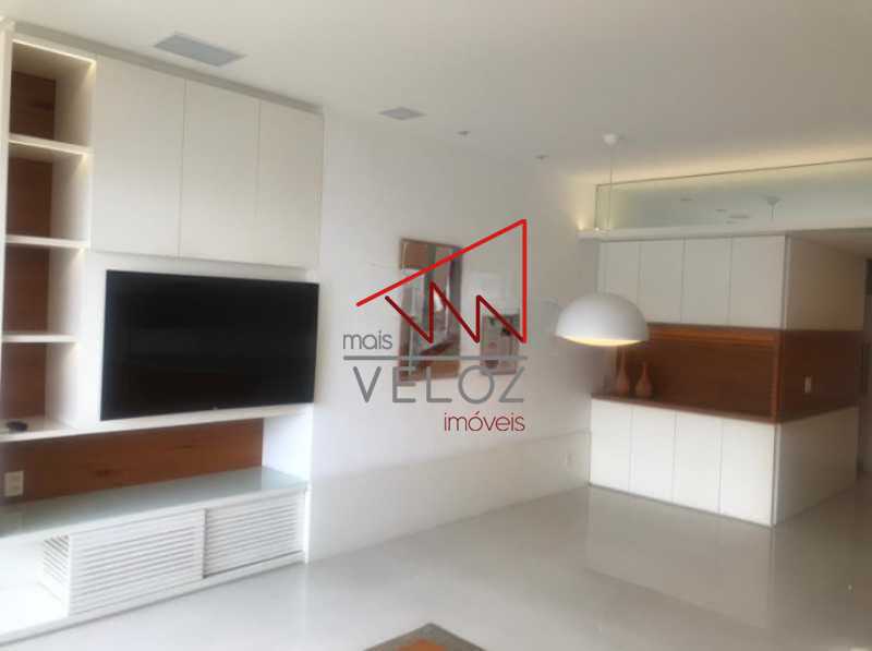 Apartamento à venda com 3 quartos, 100m² - Foto 4