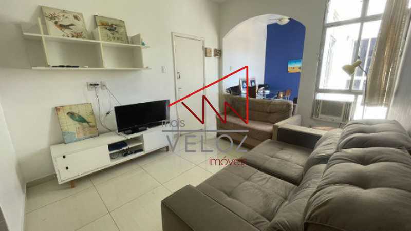 Apartamento à venda com 2 quartos, 80m² - Foto 1