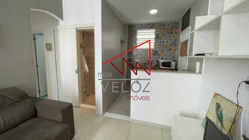 Apartamento à venda com 2 quartos, 80m² - Foto 5