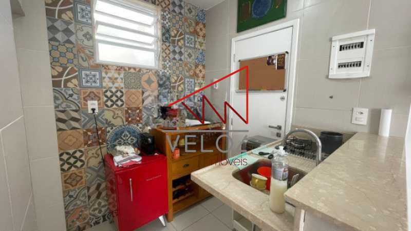 Apartamento à venda com 2 quartos, 80m² - Foto 16