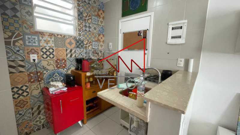 Apartamento à venda com 2 quartos, 80m² - Foto 17