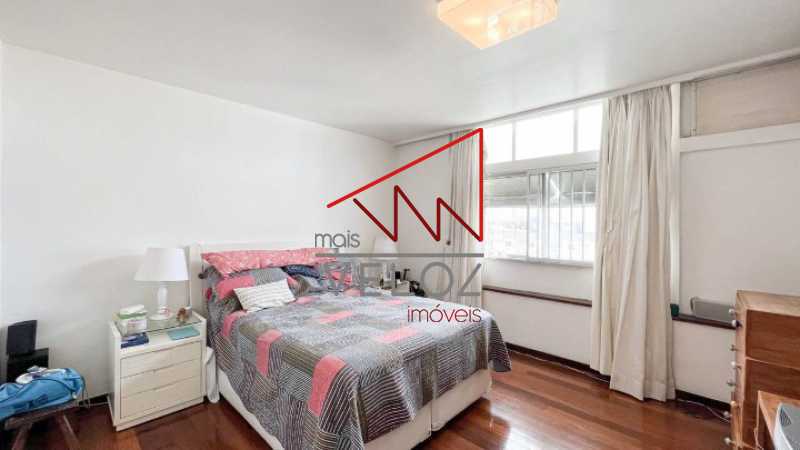 Apartamento à venda com 4 quartos, 242m² - Foto 16