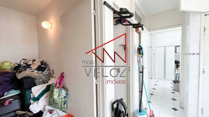 Apartamento à venda com 4 quartos, 242m² - Foto 23