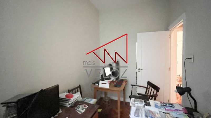 Apartamento à venda com 3 quartos, 91m² - Foto 8