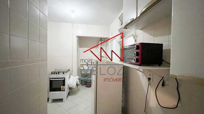 Apartamento à venda com 3 quartos, 91m² - Foto 18