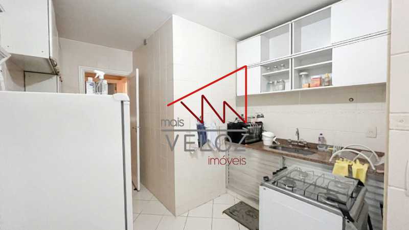 Apartamento à venda com 3 quartos, 91m² - Foto 21