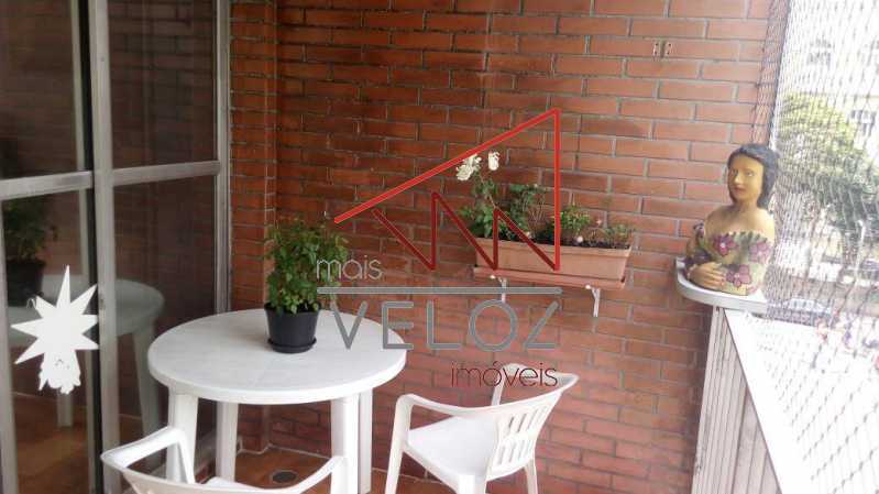 Apartamento à venda com 3 quartos, 120m² - Foto 4