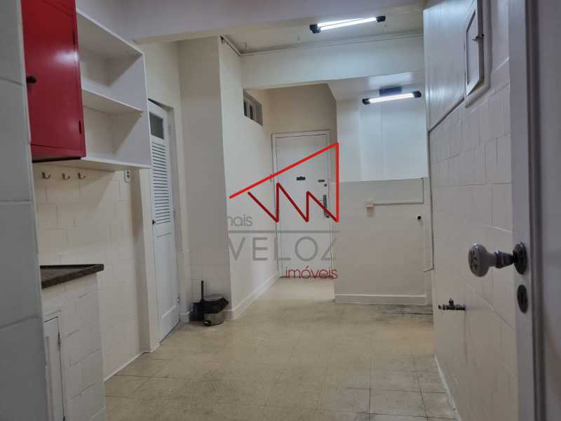 Apartamento à venda com 2 quartos, 75m² - Foto 21