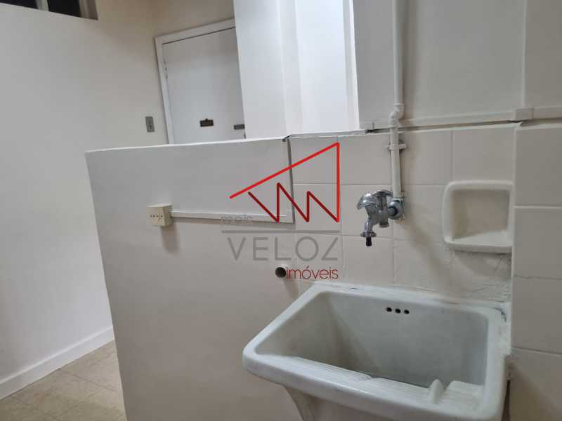 Apartamento à venda com 2 quartos, 75m² - Foto 28