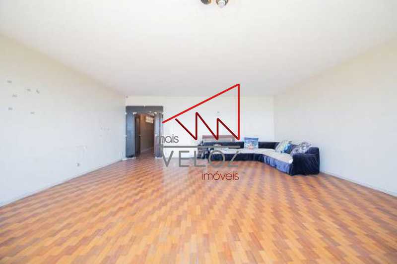 Apartamento à venda com 3 quartos, 233m² - Foto 7