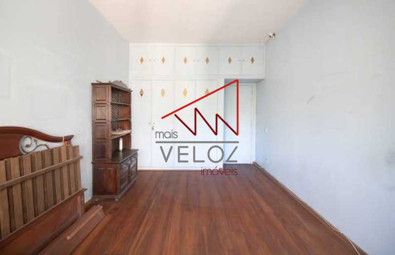 Apartamento à venda com 3 quartos, 233m² - Foto 19