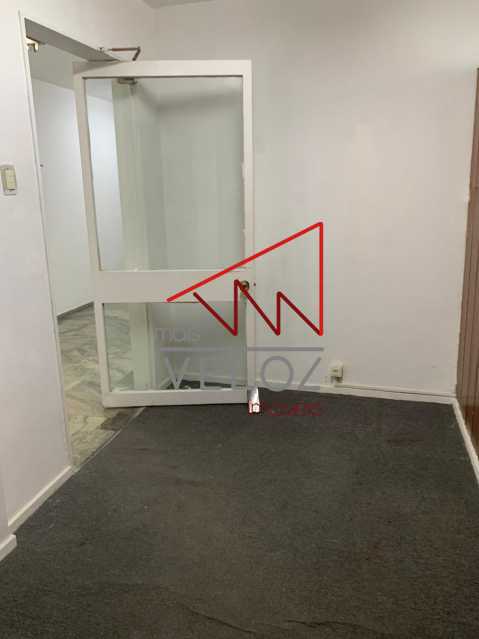 Conjunto Comercial-Sala à venda com 3 quartos, 300m² - Foto 11