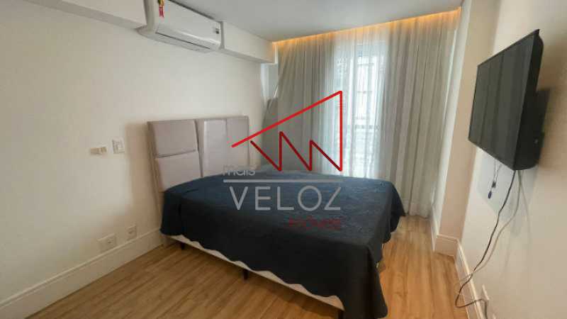 Apartamento à venda com 2 quartos, 85m² - Foto 10