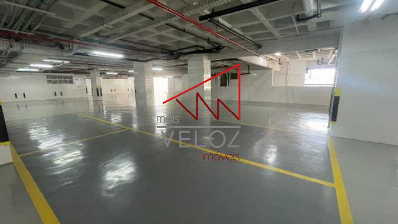 Apartamento à venda com 2 quartos, 85m² - Foto 17