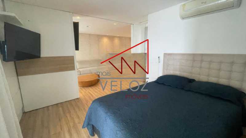 Apartamento à venda com 2 quartos, 85m² - Foto 19