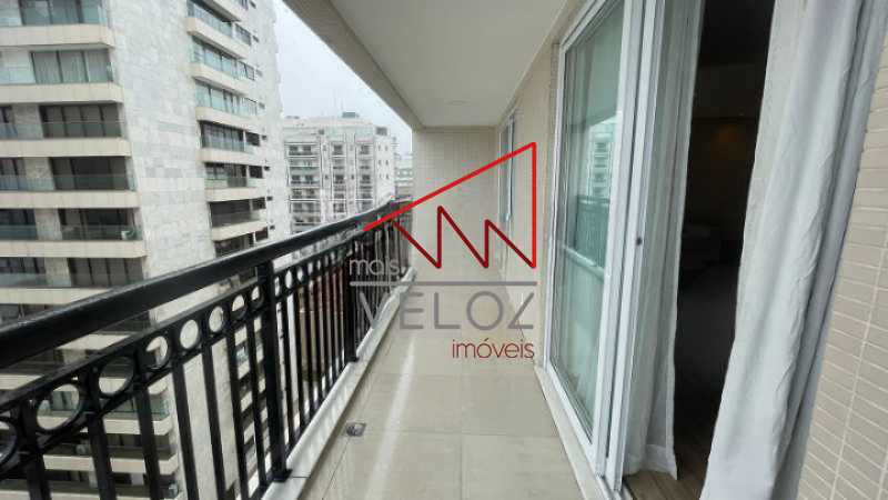 Apartamento à venda com 2 quartos, 85m² - Foto 26