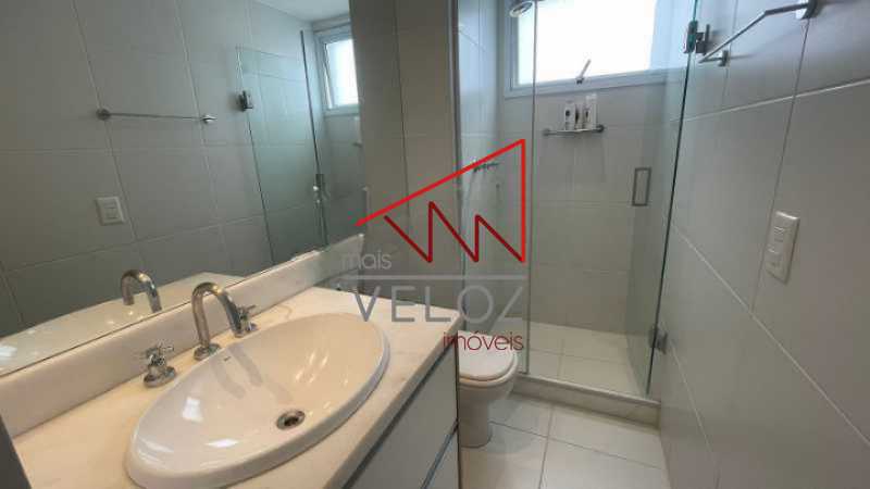 Apartamento à venda com 2 quartos, 85m² - Foto 28