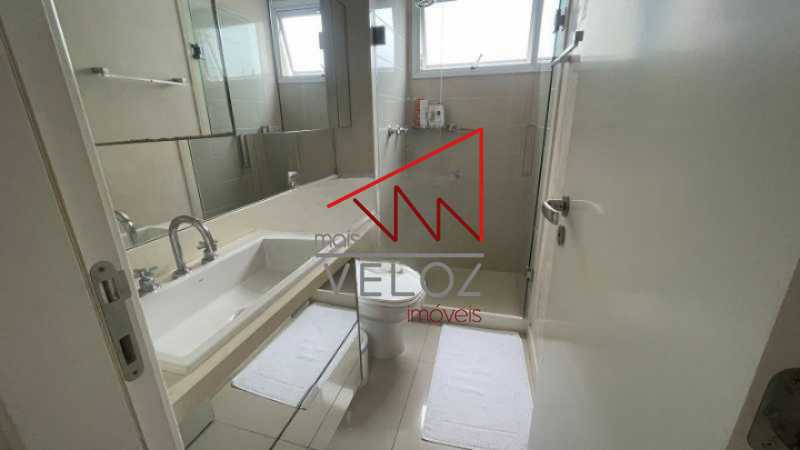 Apartamento à venda com 2 quartos, 85m² - Foto 23