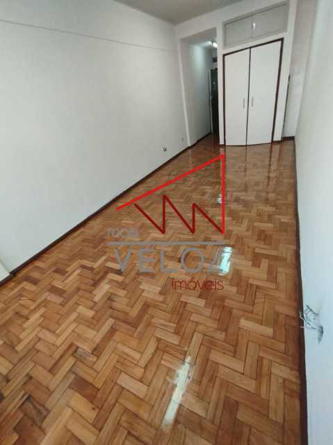 Apartamento à venda com 1 quarto, 31m² - Foto 1