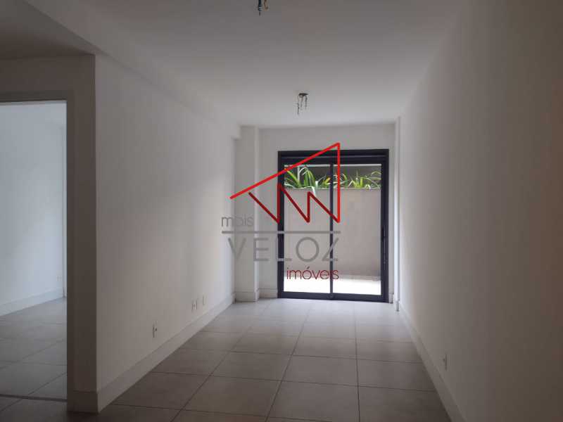 Apartamento à venda com 1 quarto, 47m² - Foto 1