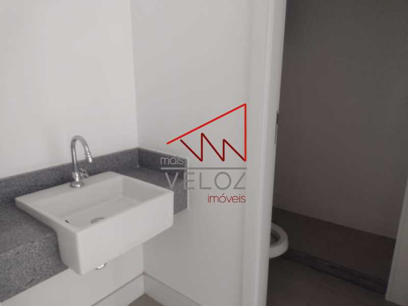 Apartamento à venda com 1 quarto, 47m² - Foto 16