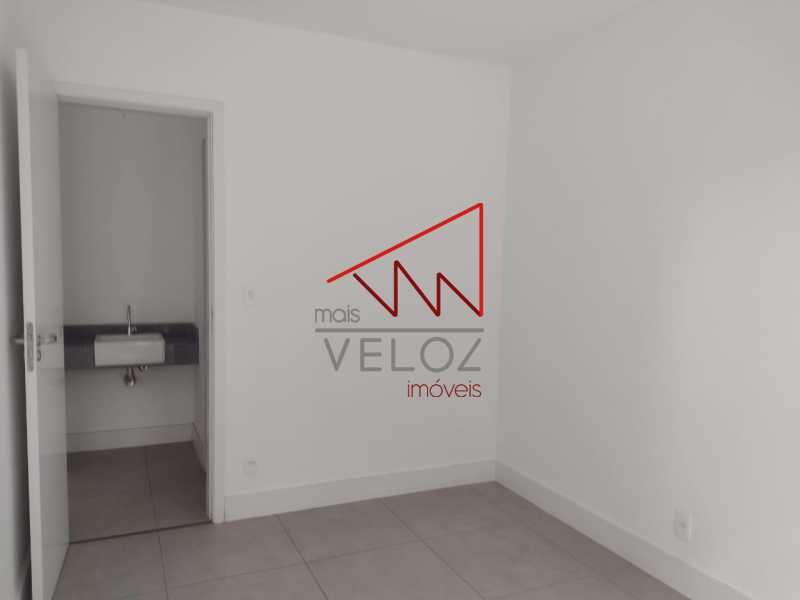 Apartamento à venda com 1 quarto, 47m² - Foto 14