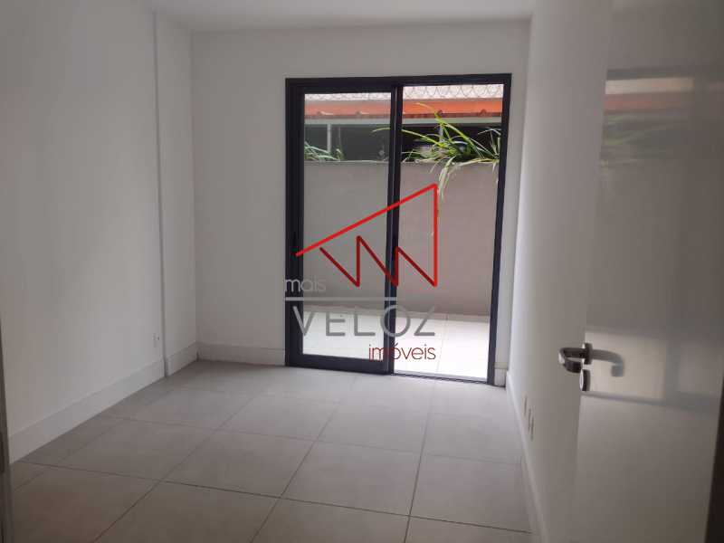 Apartamento à venda com 1 quarto, 47m² - Foto 9