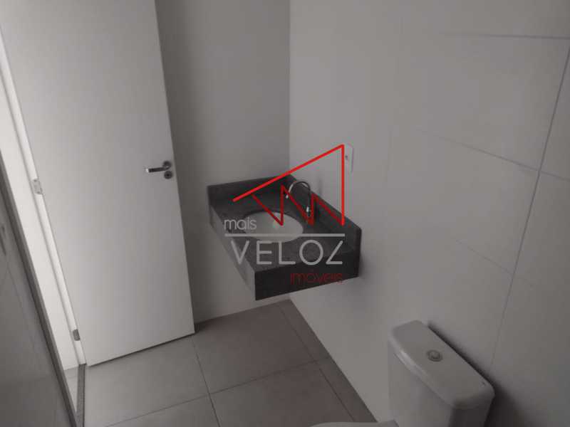 Apartamento à venda com 1 quarto, 55m² - Foto 19