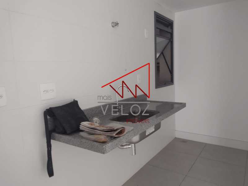 Apartamento à venda com 1 quarto, 55m² - Foto 15